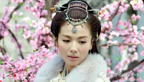 明星旅行糗事一籮筐 總有一個(gè)萌到你！