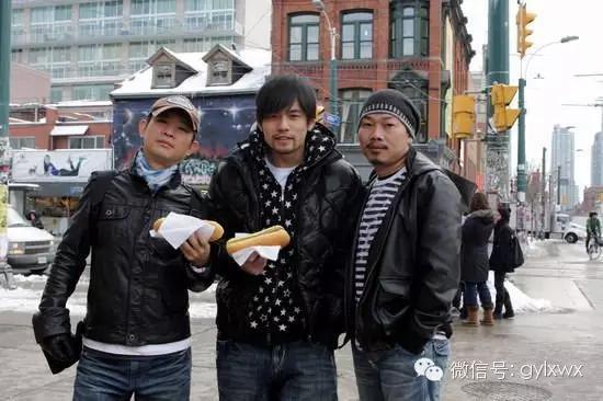 明星旅行糗事一籮筐 總有一個(gè)萌到你！