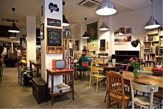 出國旅行 除了酒店還能睡在哪兒？