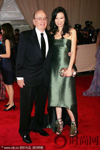 2010-05-03，“美國時裝學(xué)院盛典”紅毯