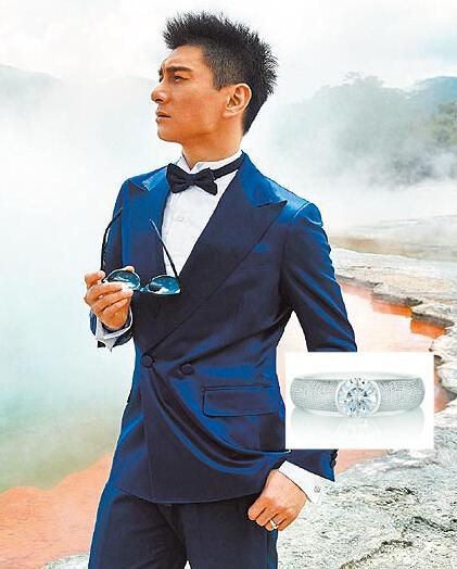 劉詩(shī)詩(shī)婚禮行頭值百萬(wàn) 不驕不躁剛剛好