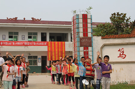 短暫的相聚后，我們要離開了。