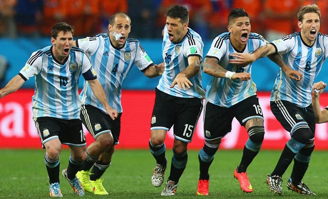 點球大戰(zhàn)!阿根廷淘汰荷蘭晉級決賽! 點球大戰(zhàn)!阿根廷淘汰荷蘭晉級決賽!