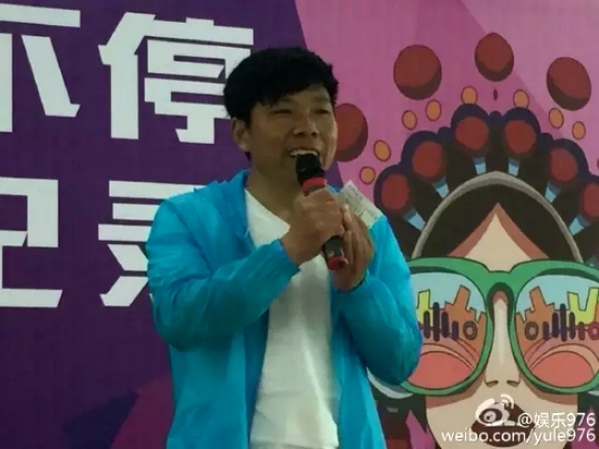 見證挑戰(zhàn)的戲迷代表陳紅森講述自己和戲曲的故事、見證歷史時(shí)刻的心情。