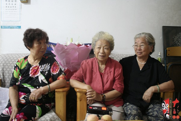 越調(diào)名老藝人雷桂花、劉巧蓮、劉玉蘭回首往事