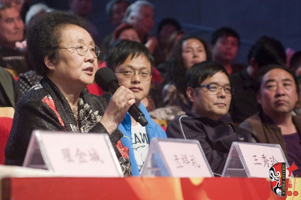 著名曲劇表演藝術(shù)家王秀玲對新版《風(fēng)雪配》的改編加以肯定 著名曲劇表演藝術(shù)家王秀玲對新版《風(fēng)雪配》的改編加以肯定