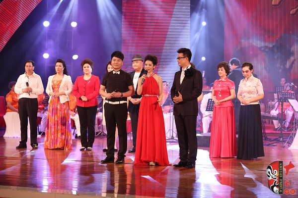 主持人：河南電臺戲曲廣播“當(dāng)家小生”月陽、河南電視臺9頻道徐雪、原中央電視臺著名節(jié)目主持人白燕升