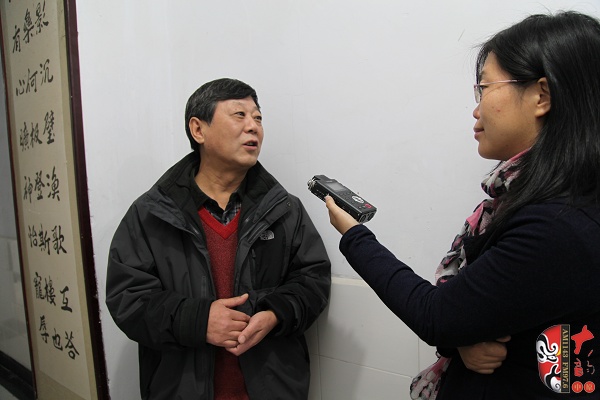 《醫(yī)圣傳奇》音樂(lè)總監(jiān)方可杰接受記者曉雪采訪(fǎng)