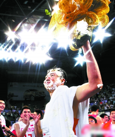 本屆奧運(yùn)會旗手猜測激烈 大致或圓夢阿聯(lián)亦可能 本屆奧運(yùn)會旗手猜測激烈 大致或圓夢阿聯(lián)亦可能