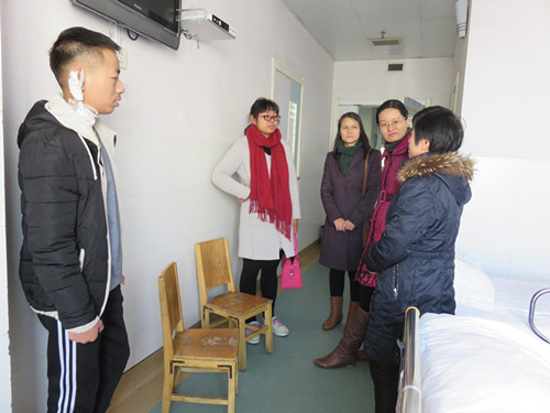 家長(zhǎng)表示對(duì)學(xué)校的感謝 家長(zhǎng)表示對(duì)學(xué)校的感謝