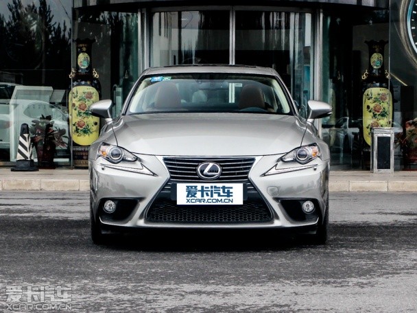 雷克薩斯IS 雷克薩斯IS