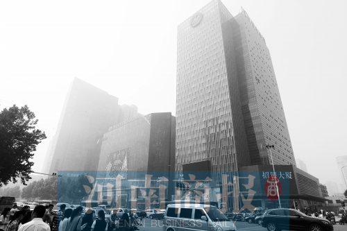 昔日關(guān)虎屯所在地，如今成鄭州最繁華地段之一 記者 鄧萬里/攝