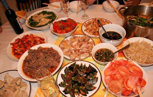 吃貨們看過來:飽餐一頓第二天時(shí)不發(fā)胖 吃貨們看過來:飽餐一頓第二天時(shí)不發(fā)胖