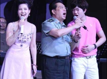 李雙江一家三口 資料圖片 李雙江一家三口 資料圖片