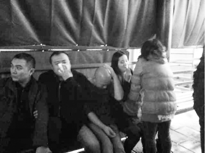 圖為打斗中受傷的武漢游客。