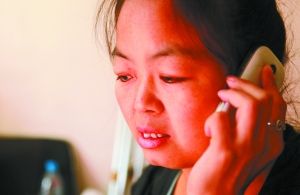 每次給家人打電話，史女士都會很難過。