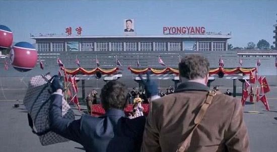 　《采訪》的第一條預(yù)告片引來高達(dá)300多萬的點(diǎn)擊率。