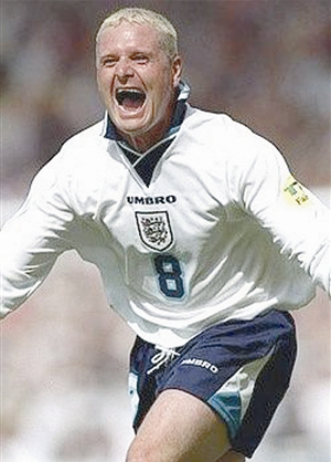 英足壇巨星蒼老如70歲老人 遭房東驅(qū)逐無(wú)家可歸