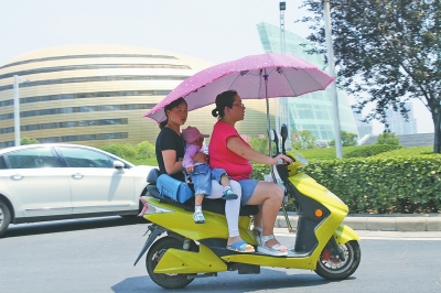 大暑時節(jié)，戶外更需防暑。