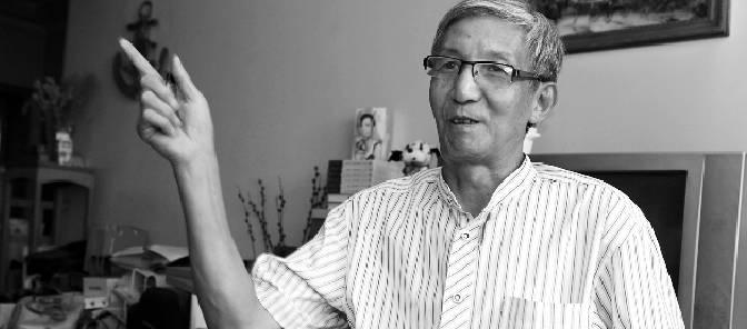 著名作家、省作協(xié)主席李佩甫憑借長(zhǎng)篇小說(shuō)《生命冊(cè)》榮獲第九屆茅盾文學(xué)獎(jiǎng)。