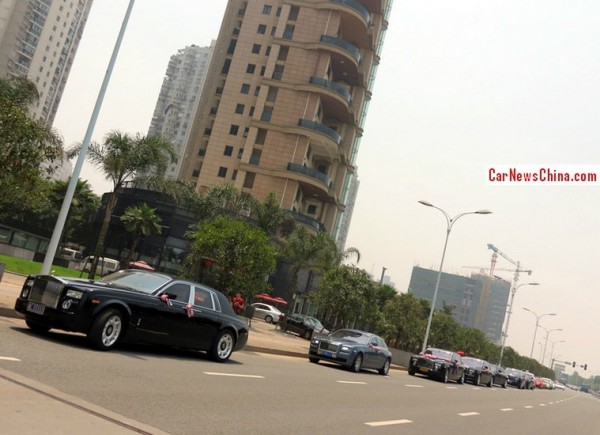 最貴婚車(chē)總價(jià)超1億 處女新娘真容首現(xiàn)