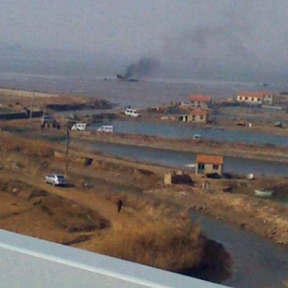 我軍戰(zhàn)機(jī)在墜毀現(xiàn)場(chǎng)