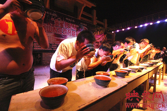 “金星啤酒杯”重渡溝第五屆音樂(lè)啤酒節(jié)本周六盛大啟幕 “金星啤酒杯”重渡溝第五屆音樂(lè)啤酒節(jié)本周六盛大啟幕