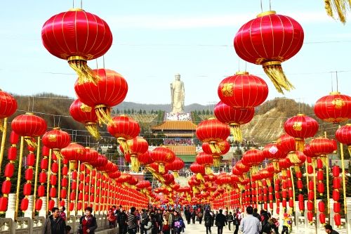 2014年中原大佛廟會(huì)精彩無(wú)限 從初一持續(xù)到十五