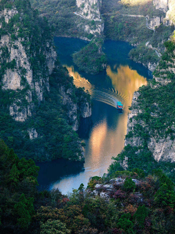 青龍峽、峰林峽景區(qū)推出女性免票月優(yōu)惠活動(dòng)