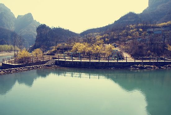 有一種呼喚，叫春天里的蟒河！