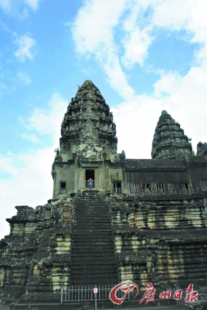 小吳哥,就是開頭提及的吳哥窟代表性景致的所在地。