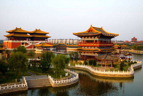 領略北宋的盛世繁榮 開封清明上河園 領略北宋的盛世繁榮 開封清明上河園