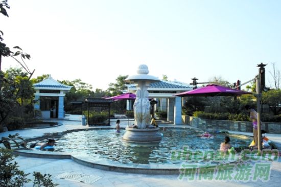 花都溫泉，從天空下走到房間里