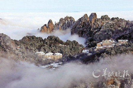 甜蜜初雪情侶游 國(guó)內(nèi)7大名山賞霧凇 甜蜜初雪情侶游 國(guó)內(nèi)7大名山賞霧凇