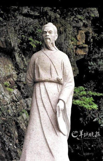 徐霞客在浙江臺(tái)州天臺(tái)山的塑像。