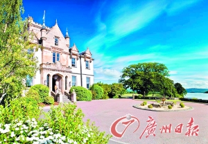 　　蘇格蘭Lomond湖區(qū)古堡酒店。