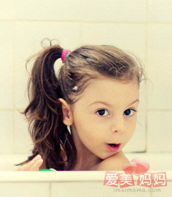 家長過度保護 孩子的獨立性會變差 家長過度保護 孩子的獨立性會變差