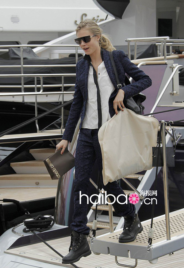 卡拉·迪瓦伊 (Cara Delevigne) 卡拉·迪瓦伊 (Cara Delevigne)