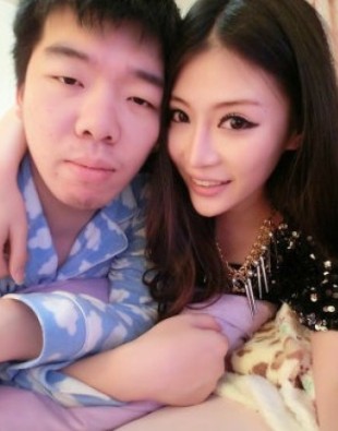 吉星鵬與祁可欣合影。 吉星鵬與祁可欣合影。