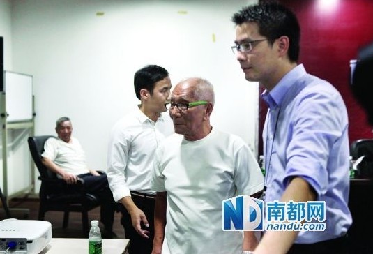 發(fā)布會現(xiàn)場，葉問兒子葉準(zhǔn)中途離場。