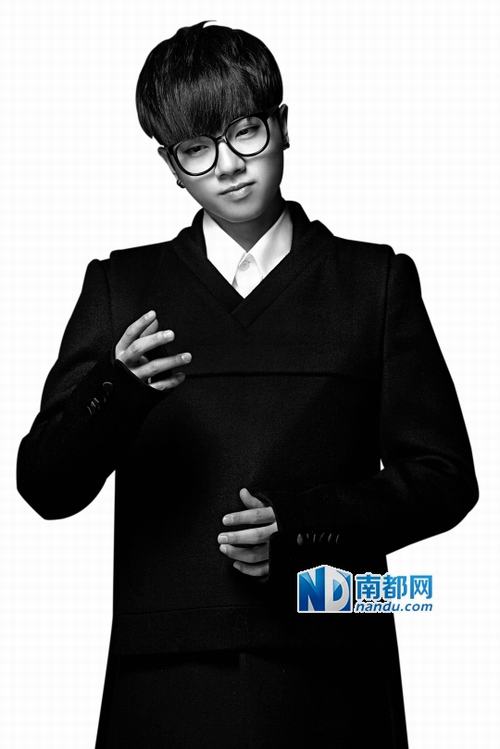 近日“快男”的“花花”華晨宇被爆7門掛科。