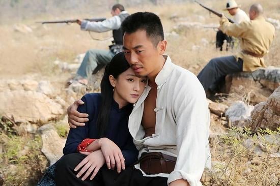 《紅高粱》主創(chuàng)天價(jià)片酬曝光 《紅高粱》主創(chuàng)天價(jià)片酬曝光