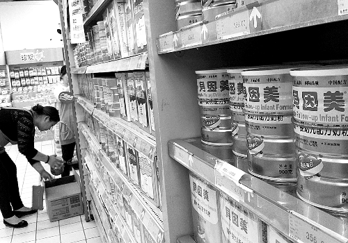 貝因美等召回嬰幼兒問題食物 鄭州市面未現(xiàn)同款貨品 貝因美等召回嬰幼兒問題食物 鄭州市面未現(xiàn)同款貨品