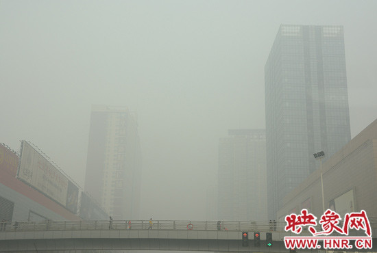 “霧霾”，應(yīng)該是2013年人們最不能忘記的詞語