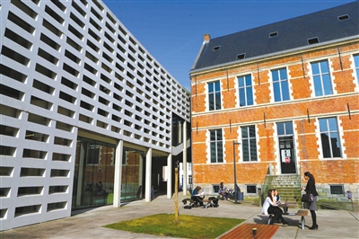 位于布魯日的歐洲學(xué)院。