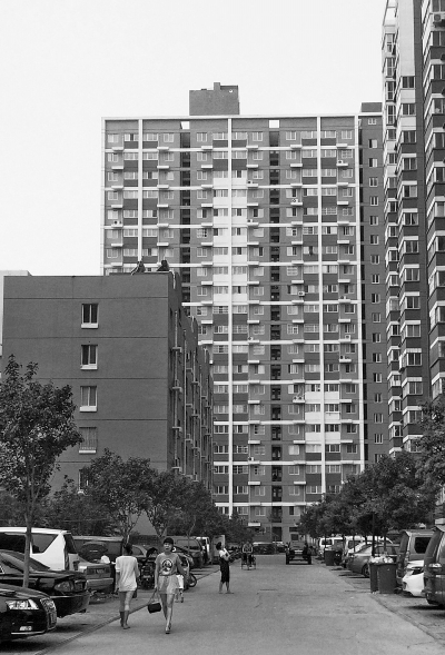 新就業(yè)大中專畢業(yè)生，外來務工人員住滿5年可申請購買公租房。