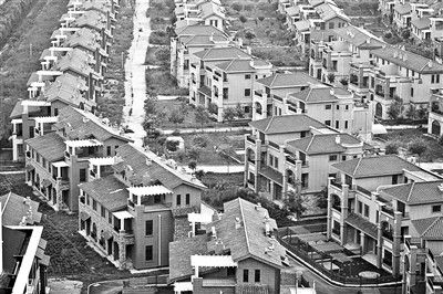 京津新城別墅七折特惠 配套工程缺乏致少人問津 京津新城別墅七折特惠 配套工程缺乏致少人問津