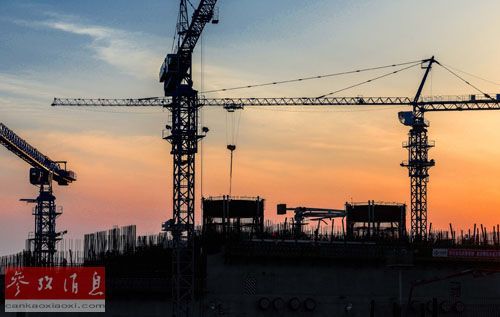 資料圖：位于山東榮成的高溫氣冷堆核電站示范工程工地全貌。新華社發(fā) （王呈選 攝）