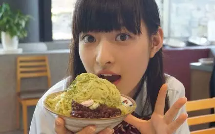 18歲日本女歌手疑因過勞猝逝家中 18歲日本女歌手疑因過勞猝逝家中