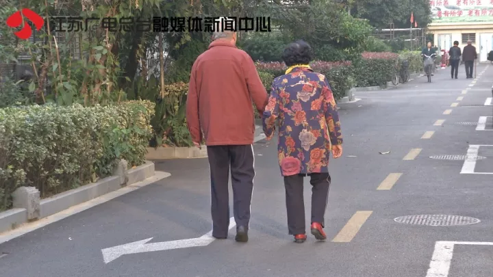 老太秀恩愛！網(wǎng)友被一封跨越60年的情書甜哭了